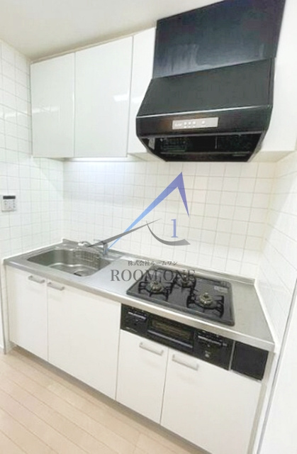 グランステューディオ市ヶ谷薬王寺壱番館のキッチン|キッチンです。