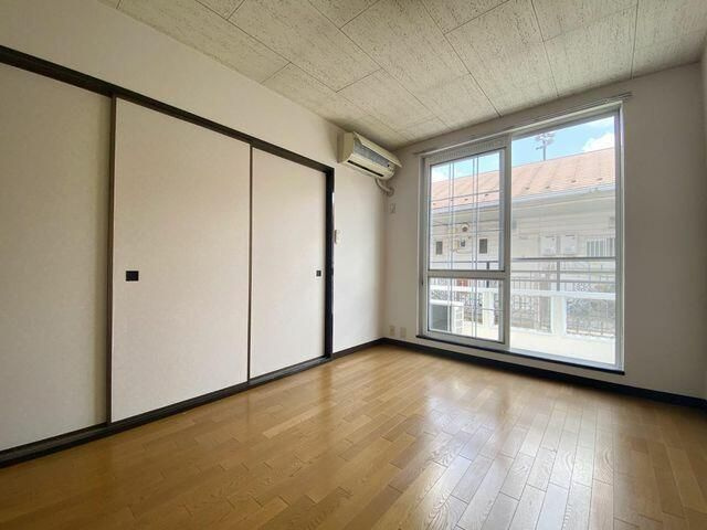 サンハウス大泉Ｂ棟の洋室