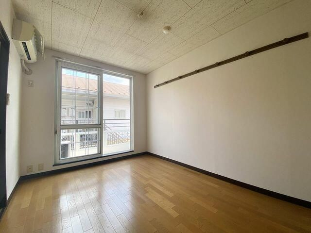 サンハウス大泉Ｂ棟の洋室