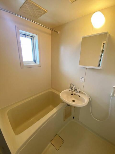 サンハウス大泉Ｂ棟の浴室