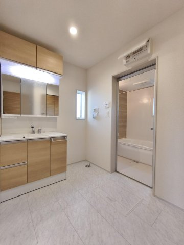 Blooming　Garden　児玉郡上里町七本木（平屋建て）の独立洗面台