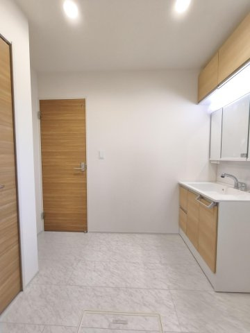 Blooming　Garden　児玉郡上里町七本木（平屋建て）の洗面所