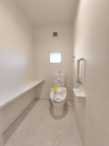 Blooming　Garden　児玉郡上里町七本木（平屋建て）のトイレ