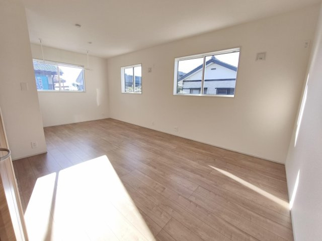 Blooming　Garden　児玉郡上里町七本木（平屋建て）の洋室