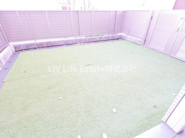 ルミナス国立Ⅰの庭