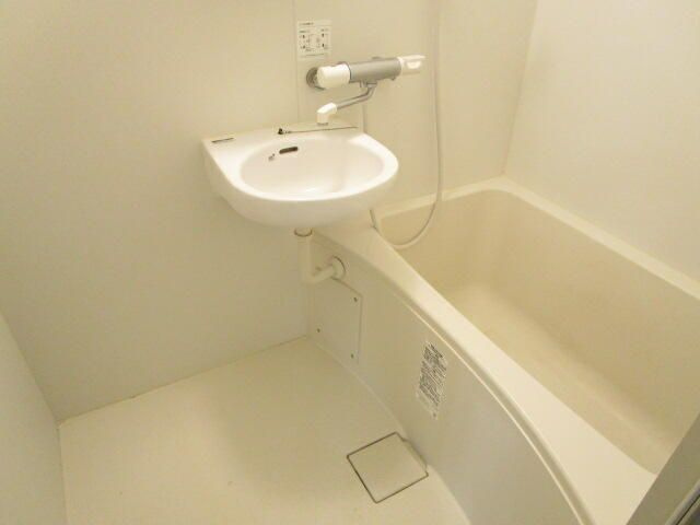 ハイツエムエスの浴室