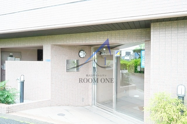 ロイヤルガーデン千鳥町のエントランス|エントランスです。