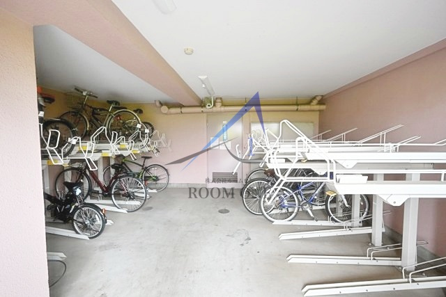 ロイヤルガーデン千鳥町