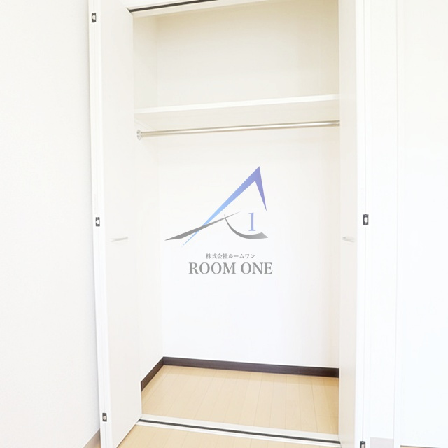 ジェイ・スリーハイツ