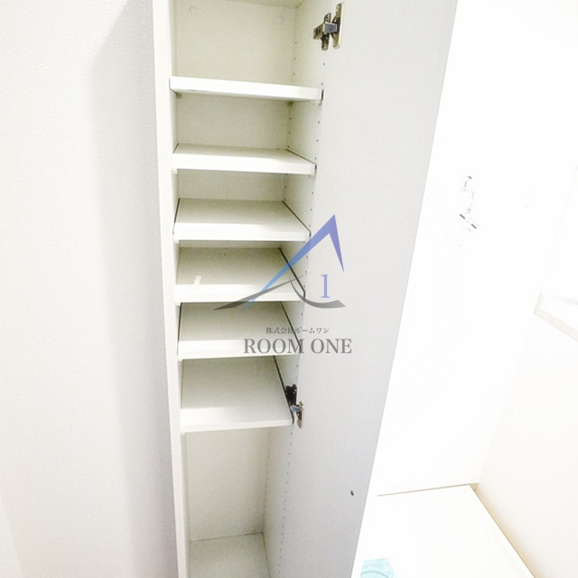 ジェイ・スリーハイツ