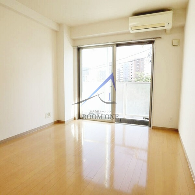 ジェイ・スリーハイツの居間・リビング|洋室のお部屋です。