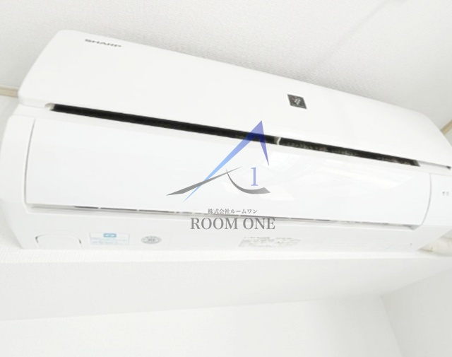 アムール大倉山　B棟の設備|エアコンです。