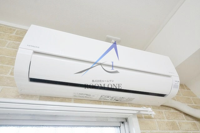 三軒茶屋マンションの設備|エアコンです。