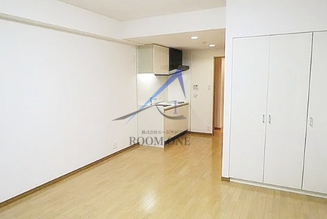 Tｓ六郷土手GARDEN の居間・リビング|洋室のお部屋です。