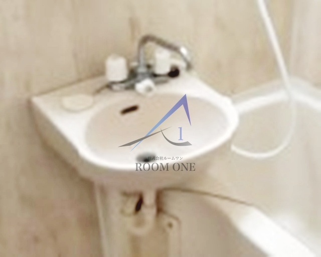 ルーブル三軒茶屋の洗面所|洗面台です。