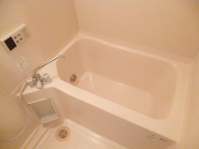 さいたま市桜区西堀３丁目の賃貸マンションの浴室|お風呂で日々の疲れを落としましょう