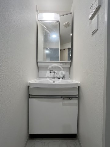 ソルテラスNAMBAサウスフィールの洗面所|ソルテラスNAMBAサウスフィール　独立洗面台