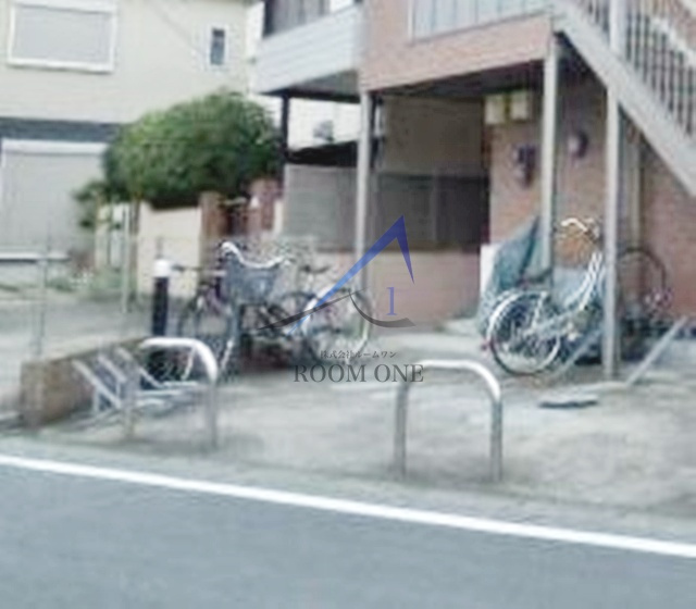 グリーンパーク・新横浜のその他共用部分|駐輪場です。