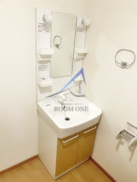 グリーンパーク・新横浜の洗面所|洗面台です。