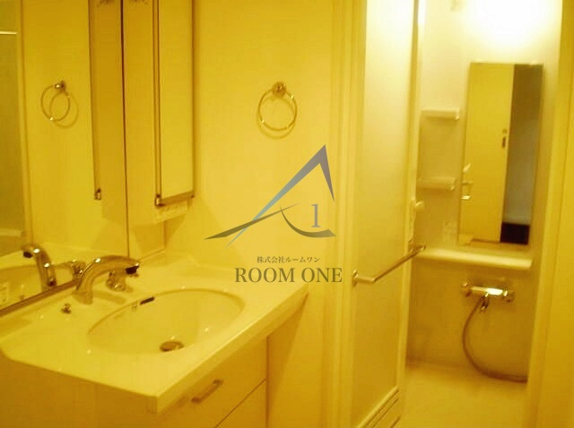 ベル・ソレイユの洗面所|洗面台です。