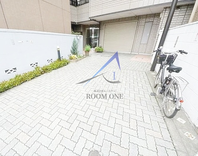 プラスクレールのその他共用部分|共用通路です。