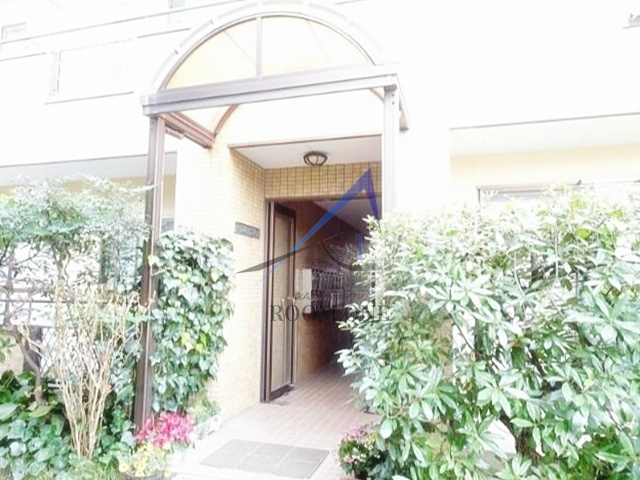 ポーラスターのエントランス|エントランスです。