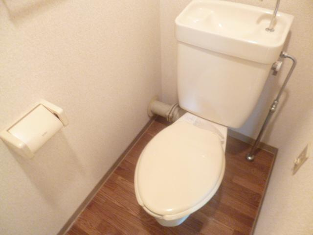ハイデンス上の宮Ⅰのトイレ|落ち着いた色調のトイレです