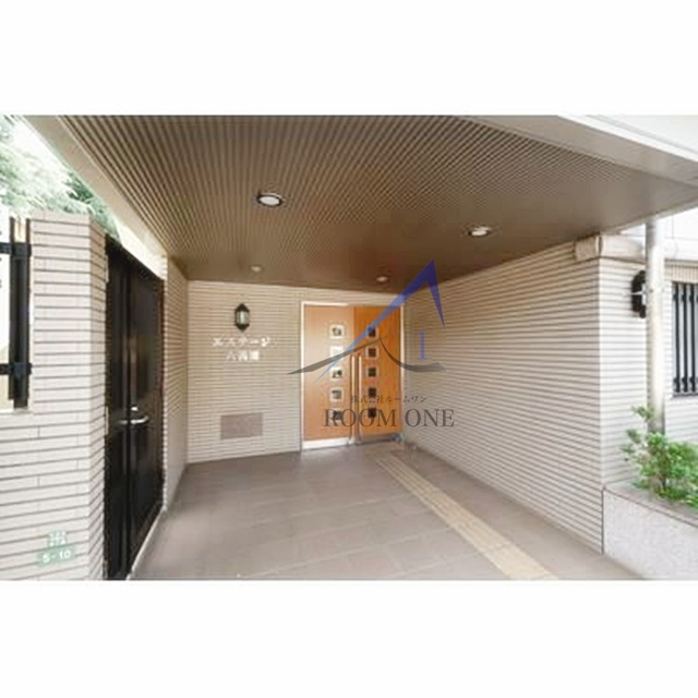 エステージ六義園のエントランス|エントランスです。