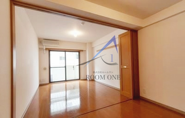 エステージ六義園の居間・リビング|洋室のお部屋です。