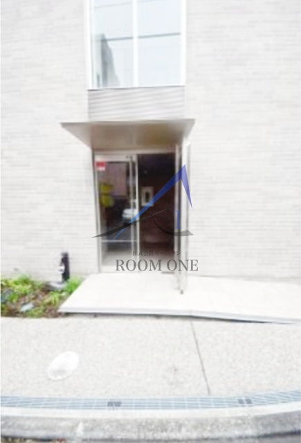 IDS台東ビルのエントランス|エントランスです。