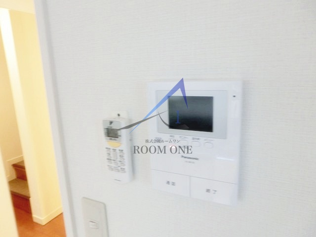 ロータスハウスのセキュリティ|モニター付きインターホンです。