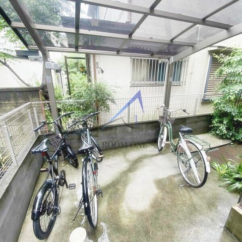 ロータスハウス