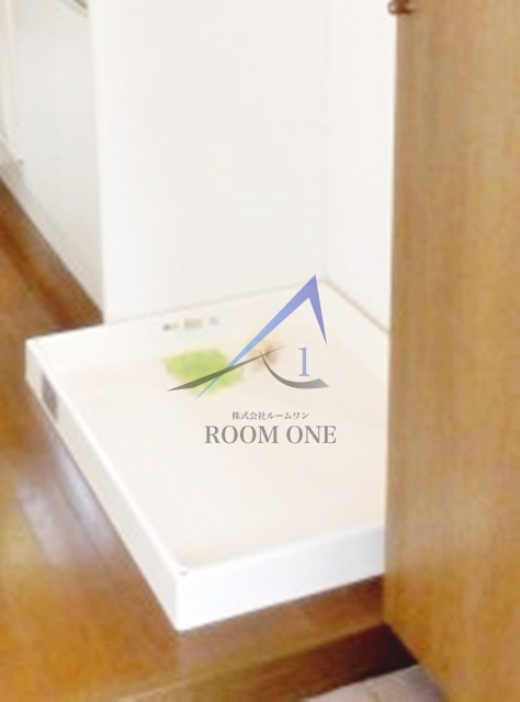 菱和パレス月島の設備|洗濯機置き場です。