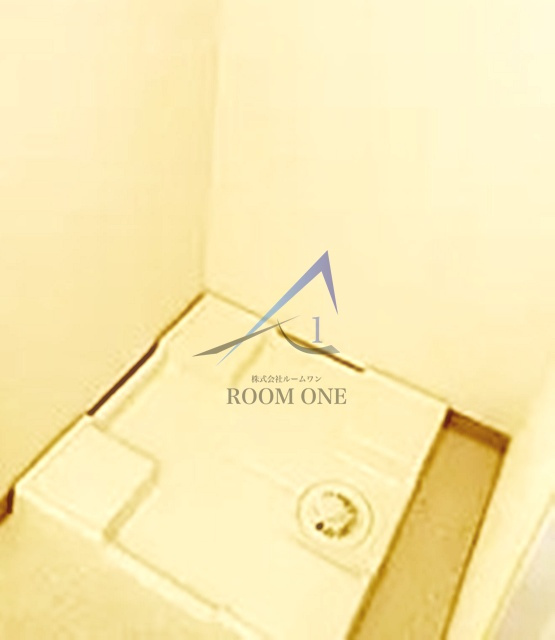 グランド・ガーラ神田の設備|洗濯機置き場です。