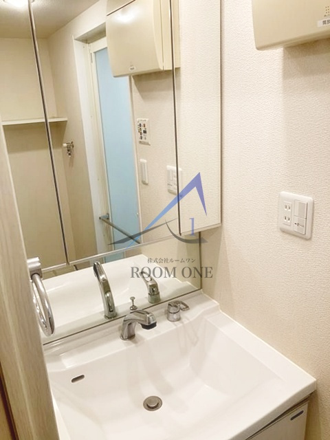 グランド・ガーラ神田の洗面所|洗面台です。