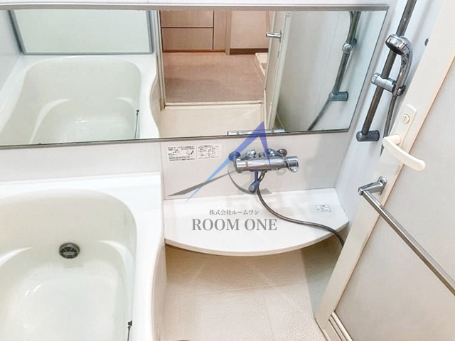 グランド・ガーラ神田の浴室|お風呂です。