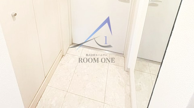 ガラ・ステーション岩本町North			の玄関|玄関です。