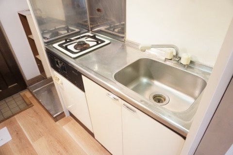 満室稼働中　茨城県結城市一棟アパートのキッチン