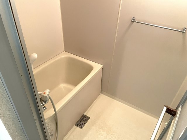 さいたま市桜区西堀２丁目の賃貸マンションの浴室|日々の疲れを癒すお風呂付です