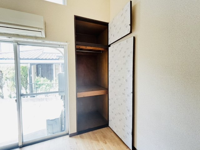 筑紫野市針摺中央１丁目のアパートの収納