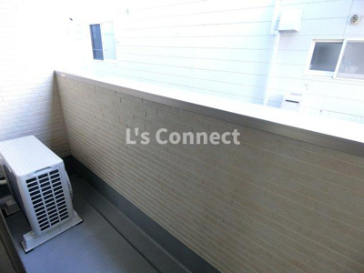 【バルコニー】 | ＣＡＳＡ　ＥＴＥＲＮＯ | 晴れた日には洗濯物もたくさん干せます。