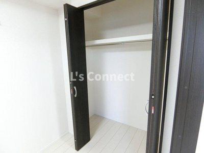 【収納】 | ＣＡＳＡ　ＥＴＥＲＮＯ | クローゼットでお荷物もすっきり収納。