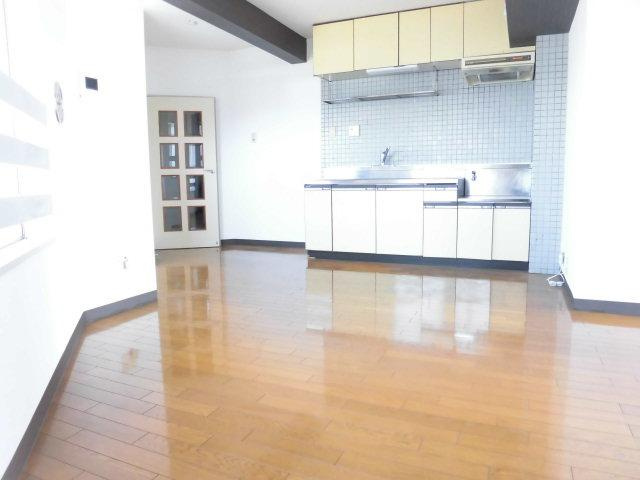 さいたま市桜区栄和１丁目の賃貸マンションの居間・リビング|おしゃれなリビングです