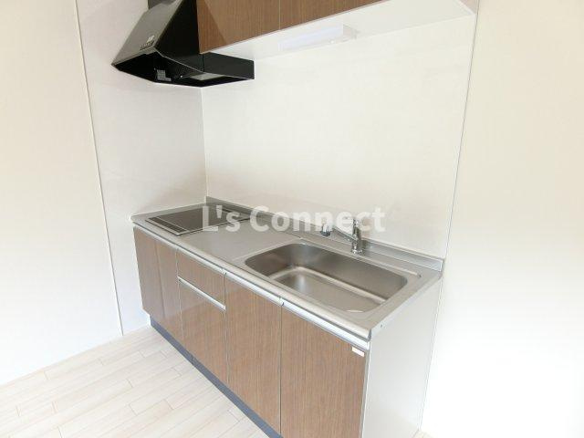 【キッチン】 | ｆａｍｉｌｉｅ（ファミリエ） | ２口ＩＨヒーターのシステムキッチン。