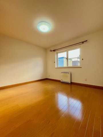 東苗穂12条1丁目の洋室|洋室（2）！