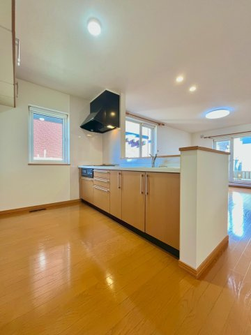 東苗穂12条1丁目のキッチン|開放感のある対面式キッチン！