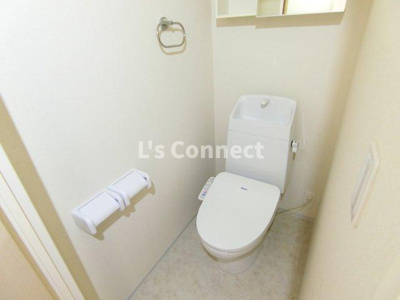 【トイレ】 | Ｓｏｌｅｉｌ（ソレイユ） | 温水洗浄便座付きのトイレ。