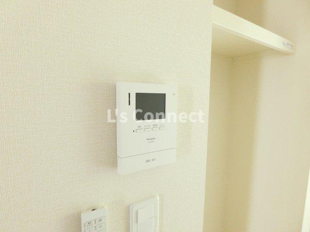 【セキュリティ】 | Ｓｏｌｅｉｌ（ソレイユ） | 突然の来客もＴＶモニターホンでしっかり確認。