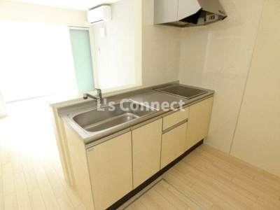 【キッチン】 | Ｓｏｌｅｉｌ（ソレイユ） | ２口ＩＨヒーターのシステムキッチン。