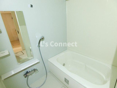 【浴室】 | Ｓｏｌｅｉｌ（ソレイユ） | 追焚き、浴室乾燥付きのお風呂。